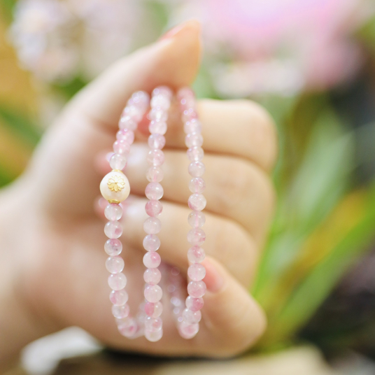 Anh Đào Mùa Xuân Cát Lành May Mắn